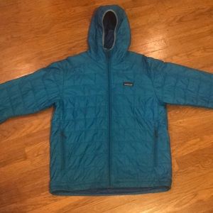 Patagonia men’s small hooded jacket